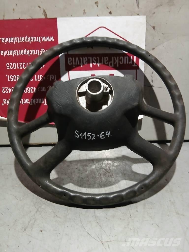 Scania R 440    1327026 Cabine e interni
