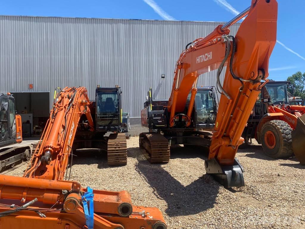 Hitachi ZX 350 LC-6 Escavatori cingolati