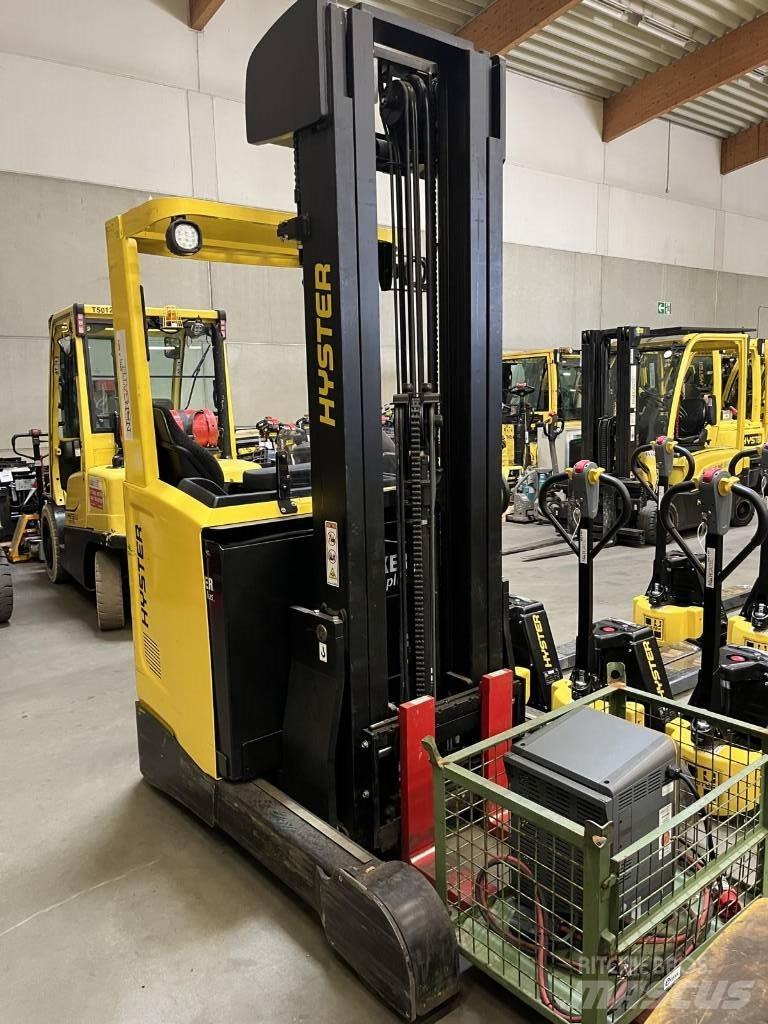 Hyster R1.4 Carrello retrattile