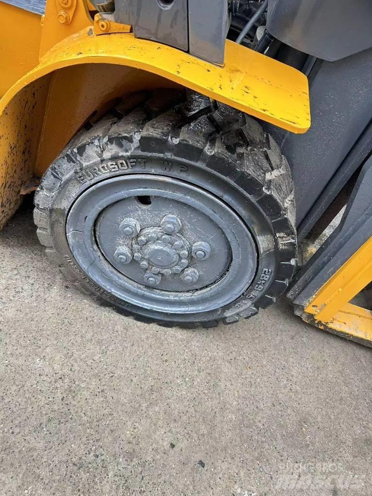 TCM 35 Carrelli elevatori diesel