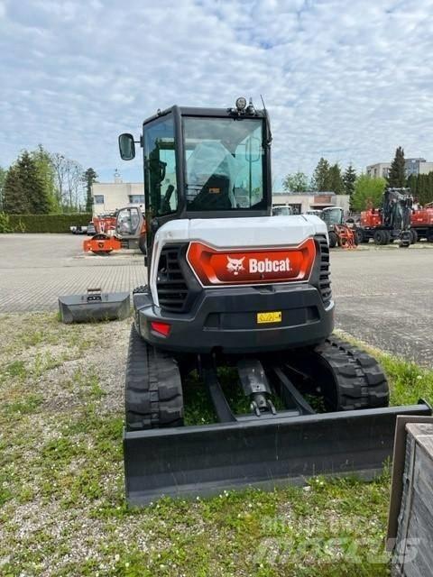 Bobcat E 55 z Miniescavatori