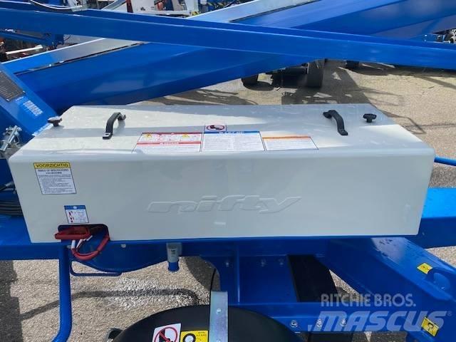 Niftylift 170 Piattaforme aeree su rimorchio