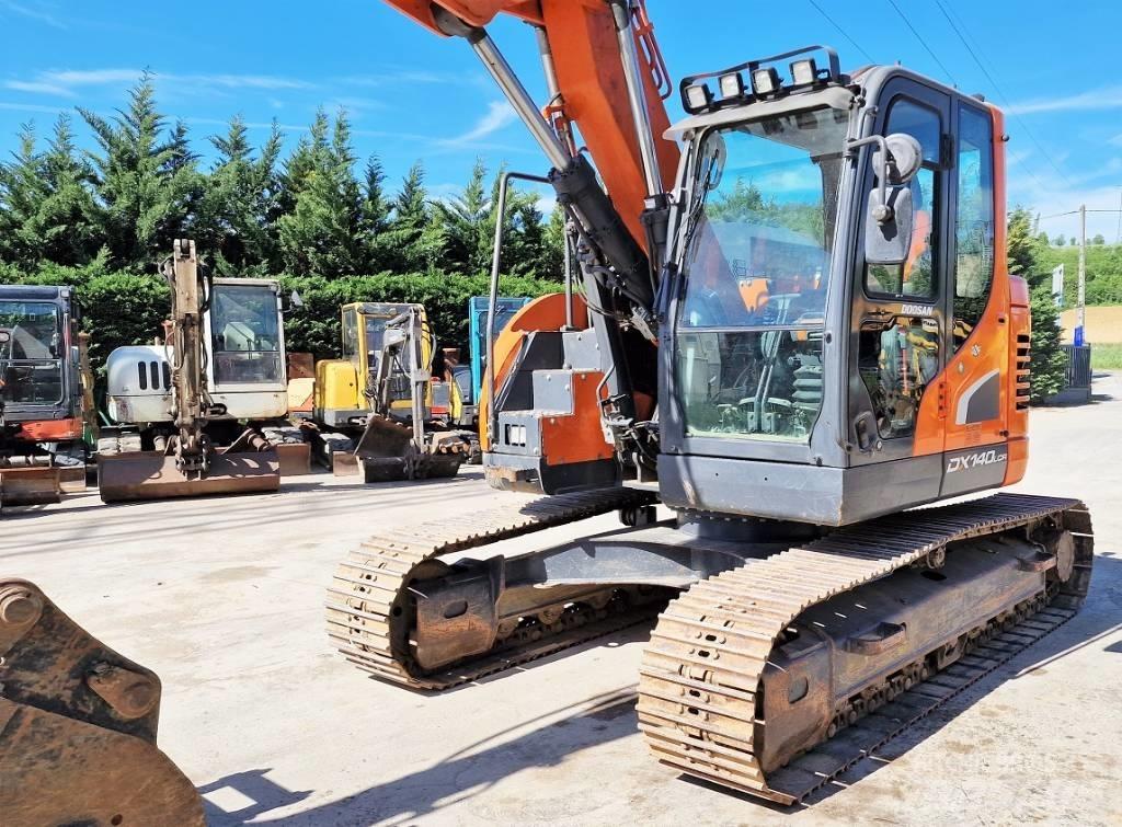 Doosan DX 140 LCR-5 Escavatori cingolati