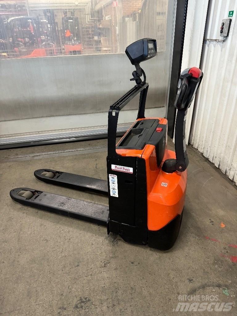 Toyota LWE180 Transpallet manuale