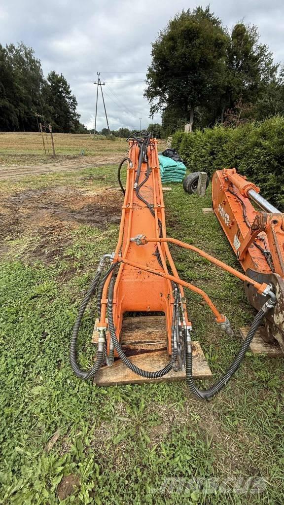 Doosan DX 225 Escavatori cingolati