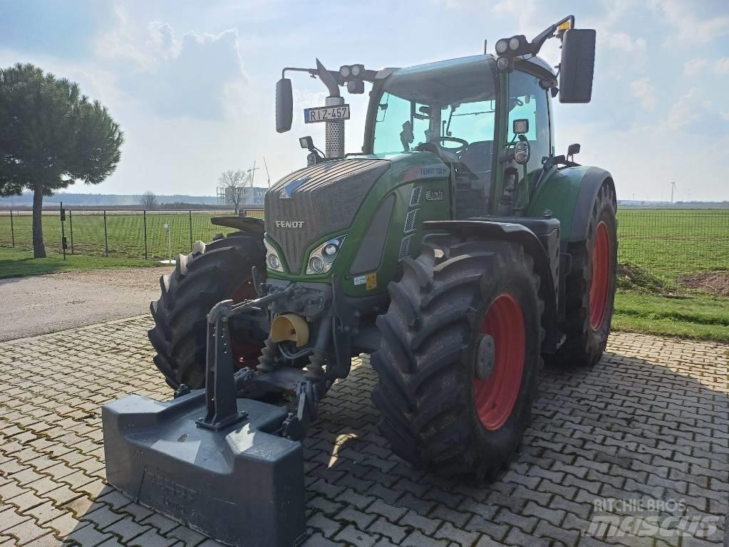 Fendt 720 Profi Plus Trattori