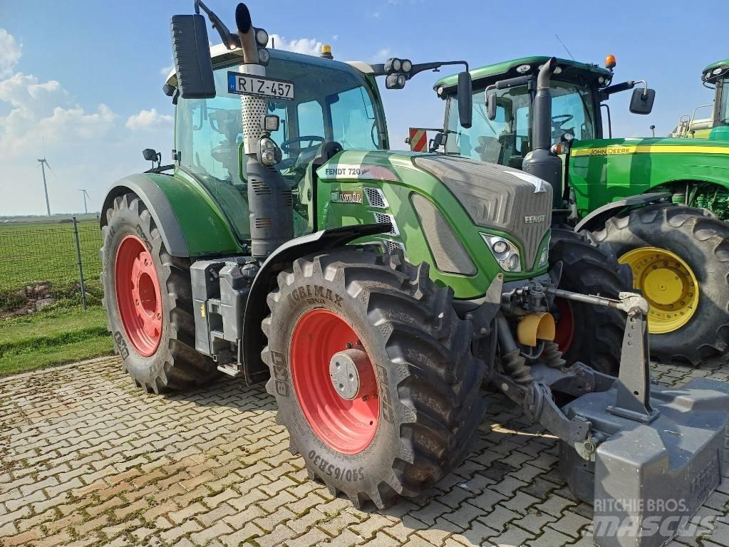 Fendt 720 Profi Plus Trattori