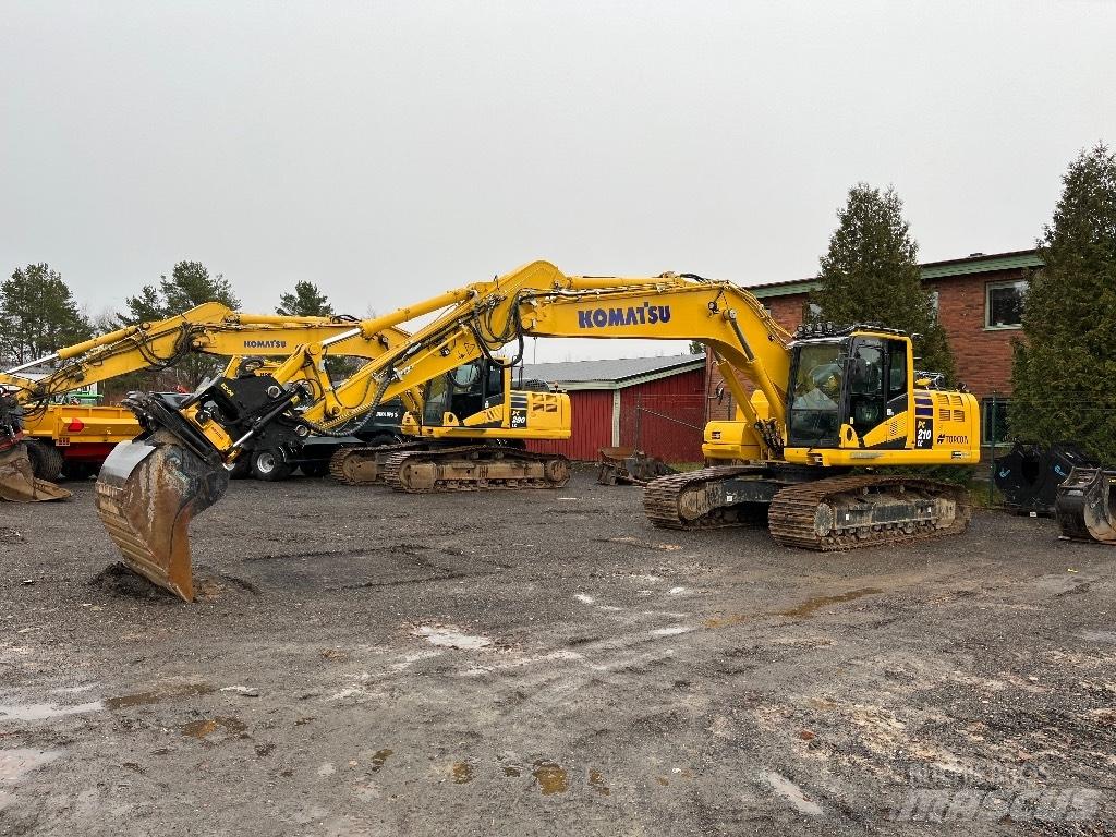 Komatsu PC210LC-11 Escavatori cingolati
