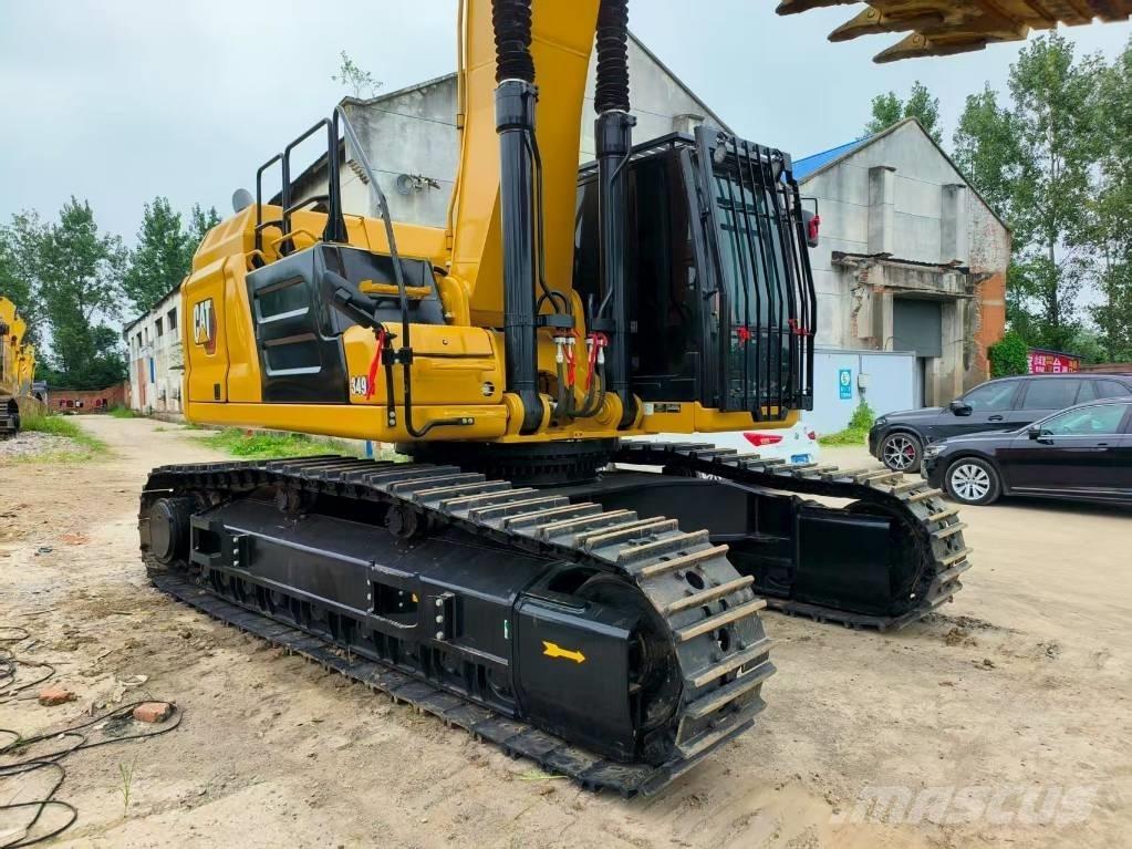 CAT 349 Escavatori cingolati