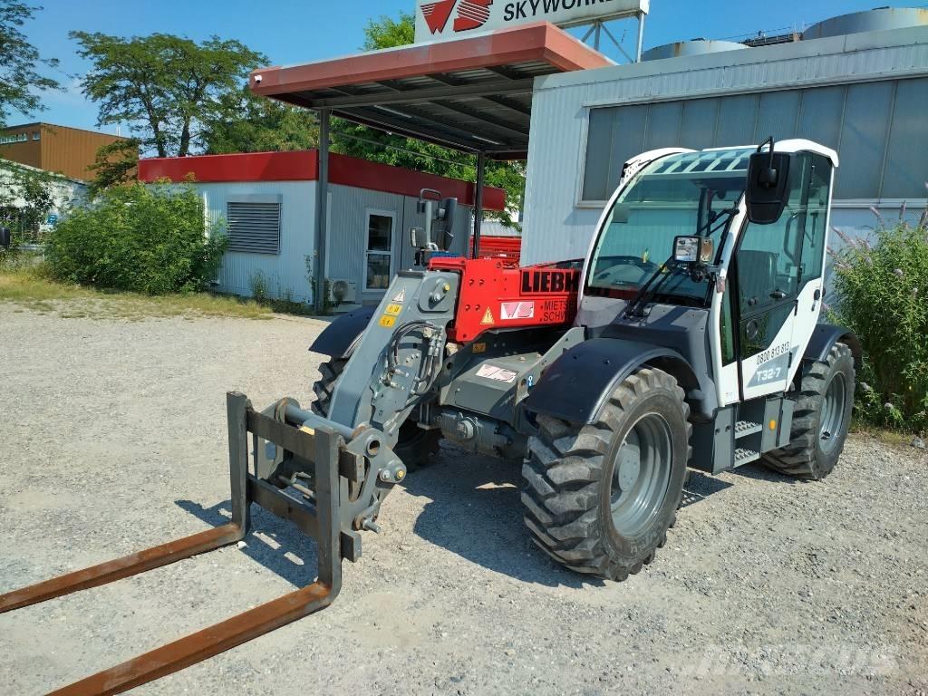 Liebherr T 32-7 Sollevatori telescopici