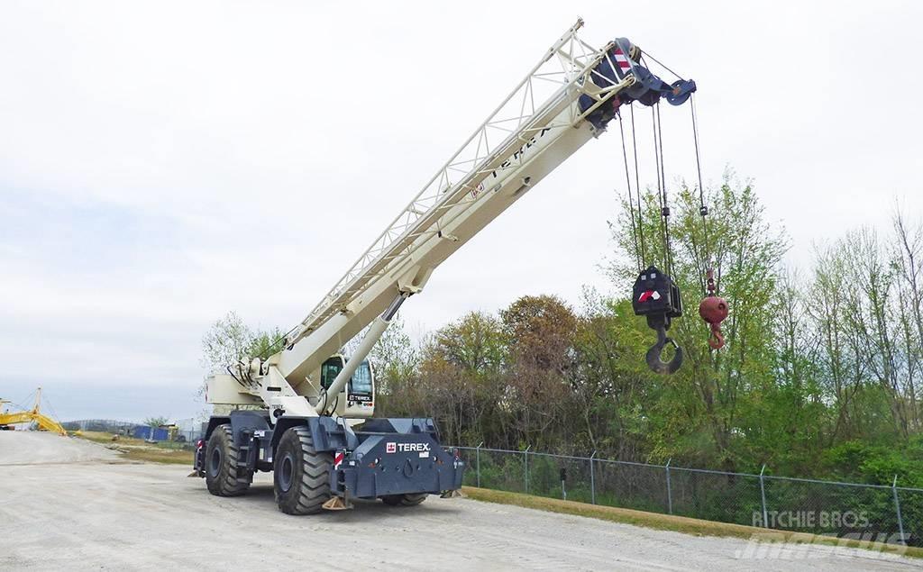 Terex RT780 Gru per terreni difficili
