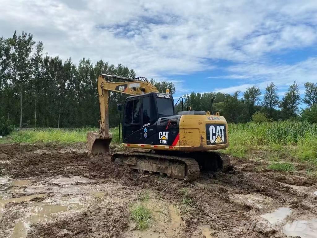 CAT 312D Escavatori medi 7t - 12t