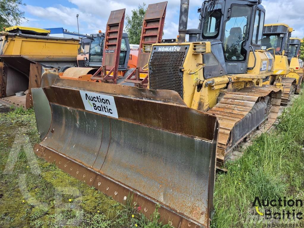 Komatsu D61EX-15 Dozer cingolati