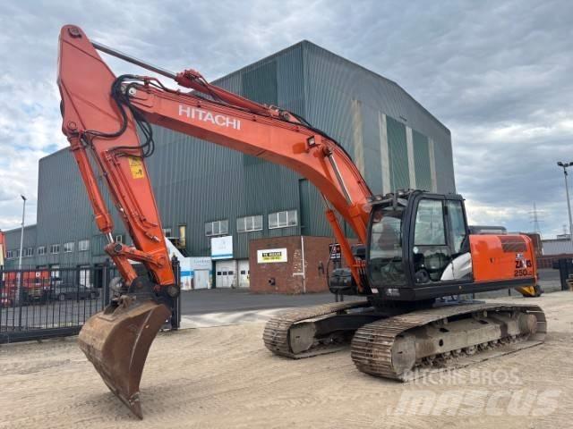 Hitachi ZX 250 LC-5 Escavatori cingolati