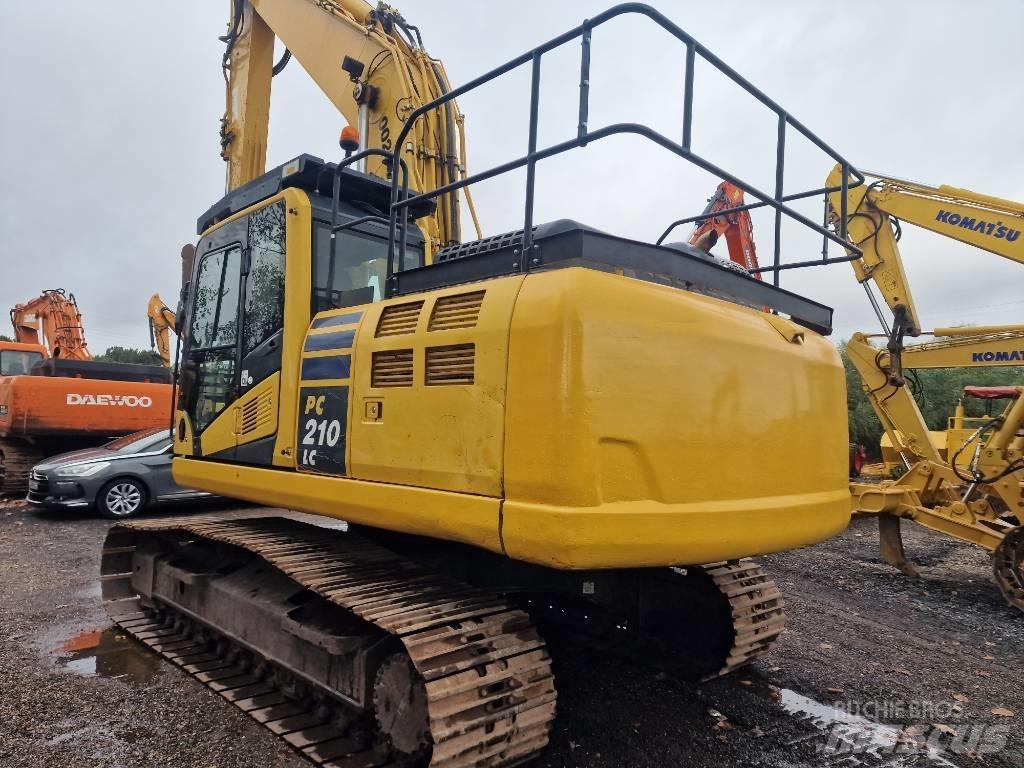 Komatsu PC210LC-11 Escavatori cingolati