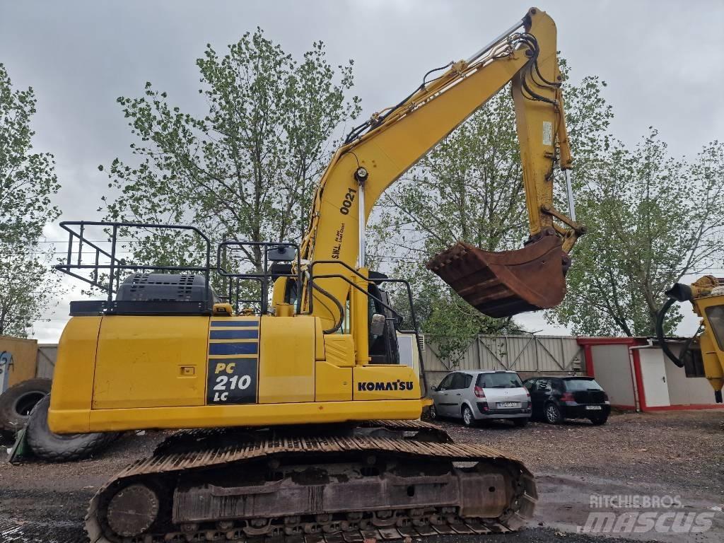 Komatsu PC210LC-11 Escavatori cingolati