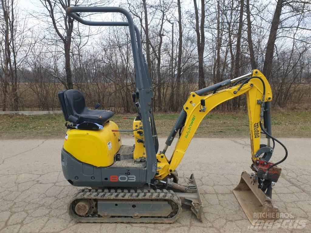 Wacker Neuson 803 Miniescavatori