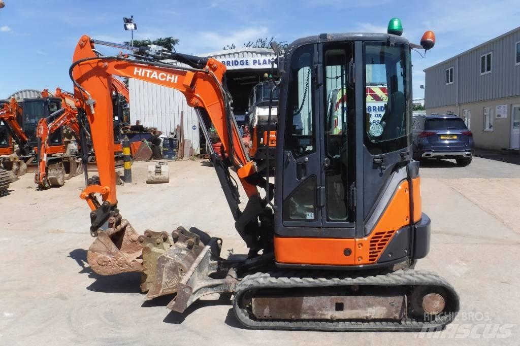Hitachi ZX 29 U-3 Miniescavatori