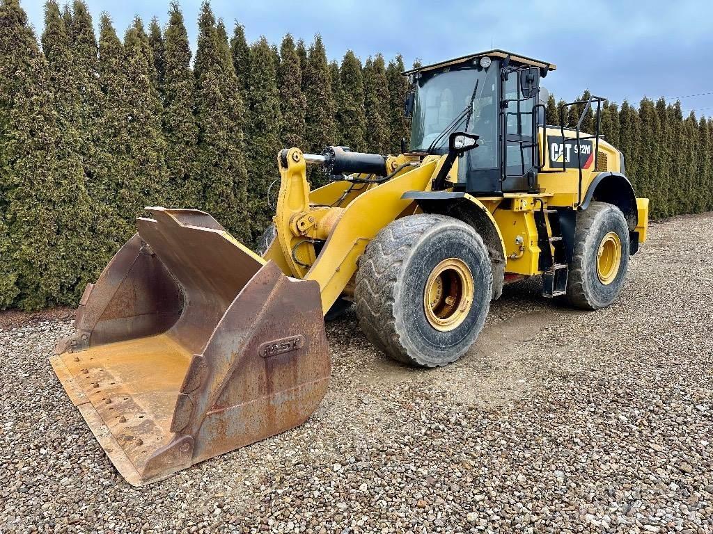 CAT 972 M Pale gommate