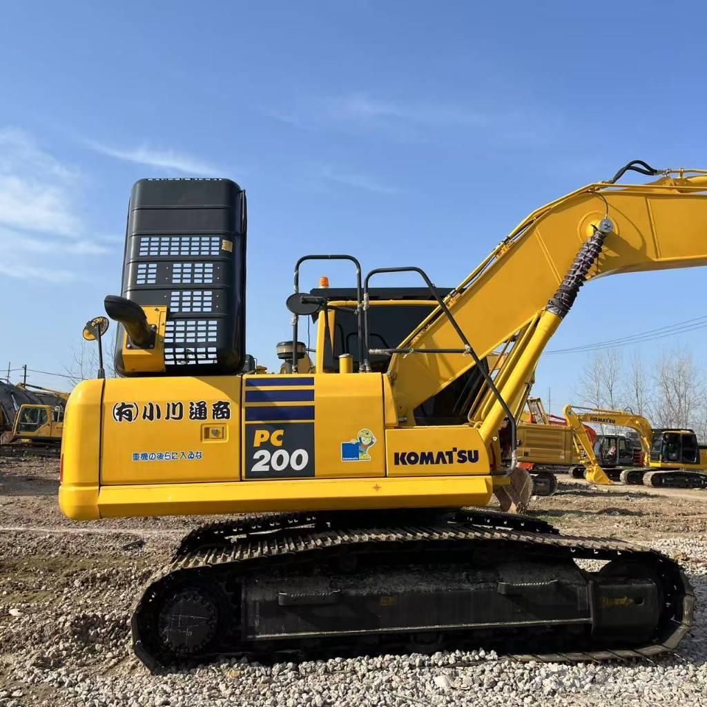 Komatsu PC 200 Escavatori cingolati
