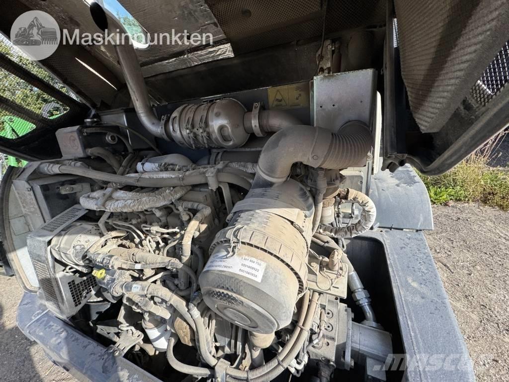 Schaeff TL 80 Pale gommate
