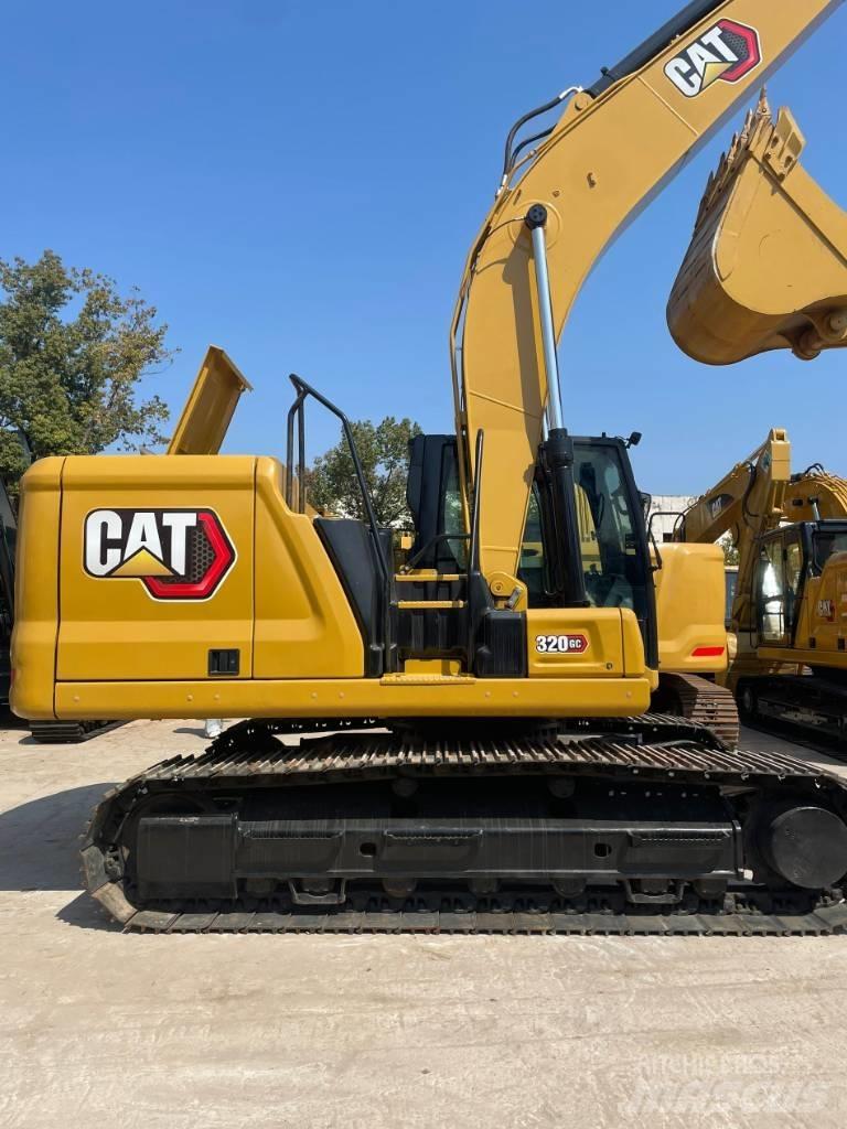 CAT 320 GC Escavatori gommati