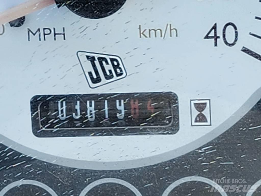 JCB 406 B Pale gommate