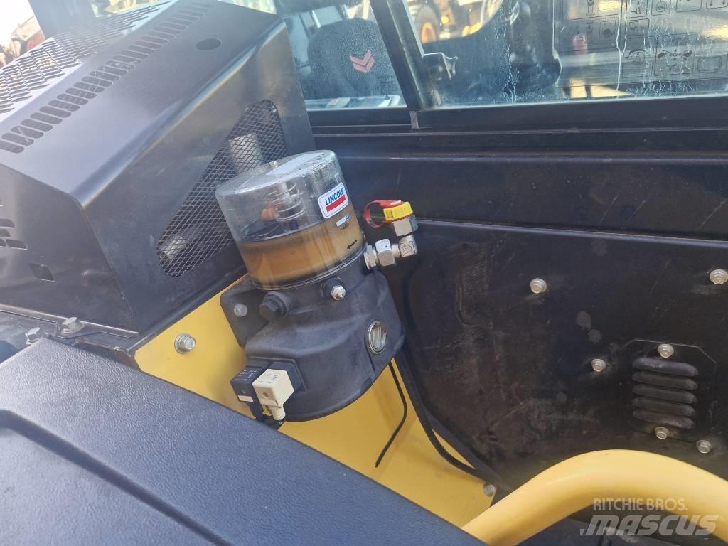 Yanmar VIO80 Escavatori cingolati