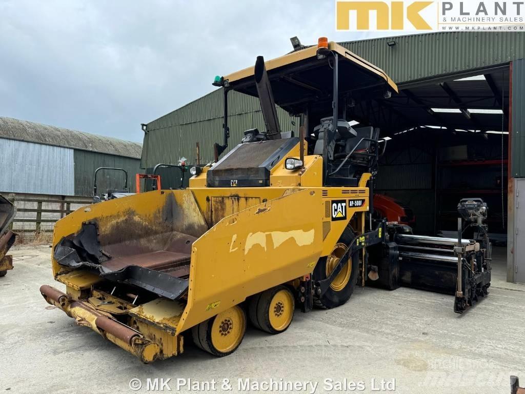CAT AP 500 F Finitrici