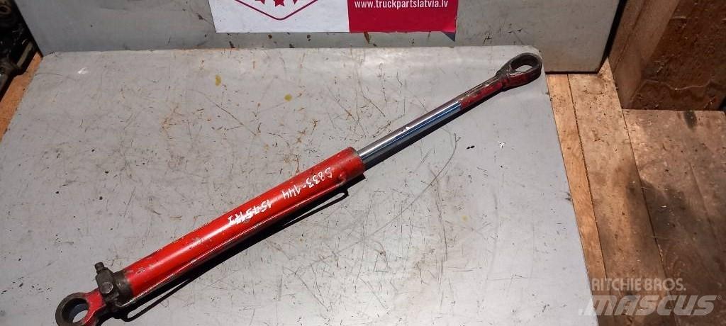 Scania 113.    1575171 Componenti idrauliche