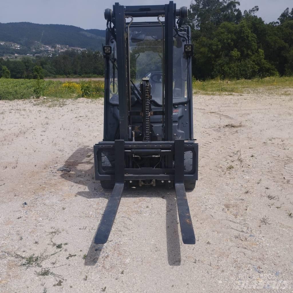 Linde E 25 Carrelli elevatori elettrici