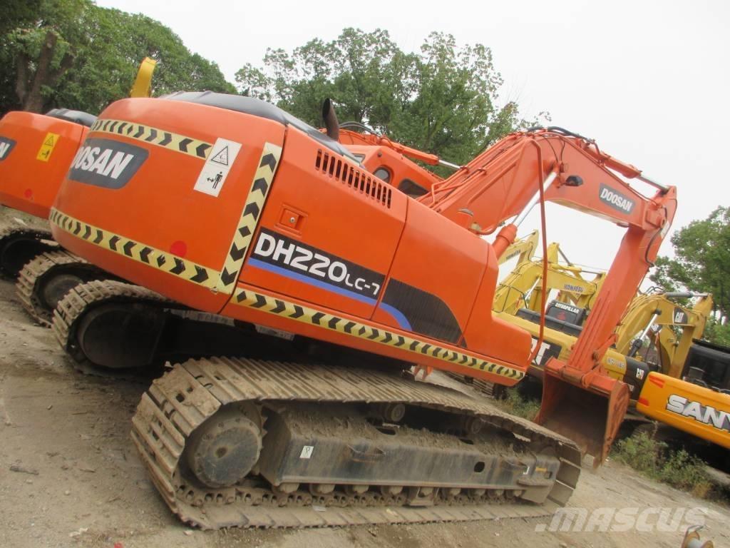 Doosan DH 220 LC Escavatori cingolati