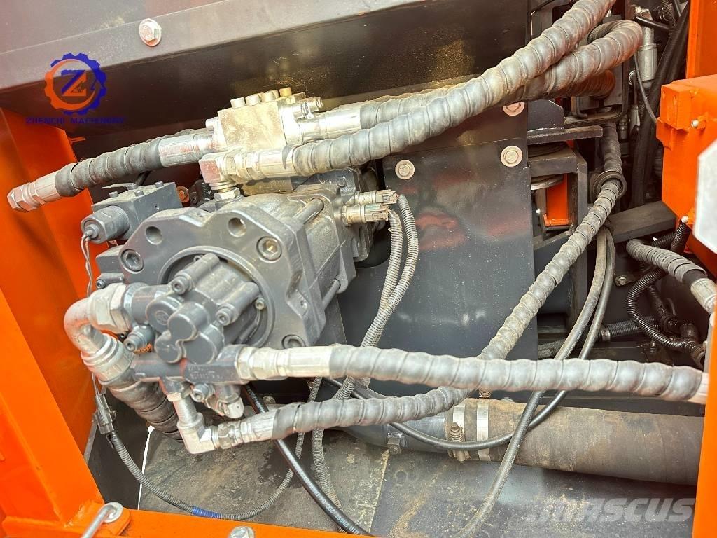 Doosan DX 150 Escavatori medi 7t - 12t