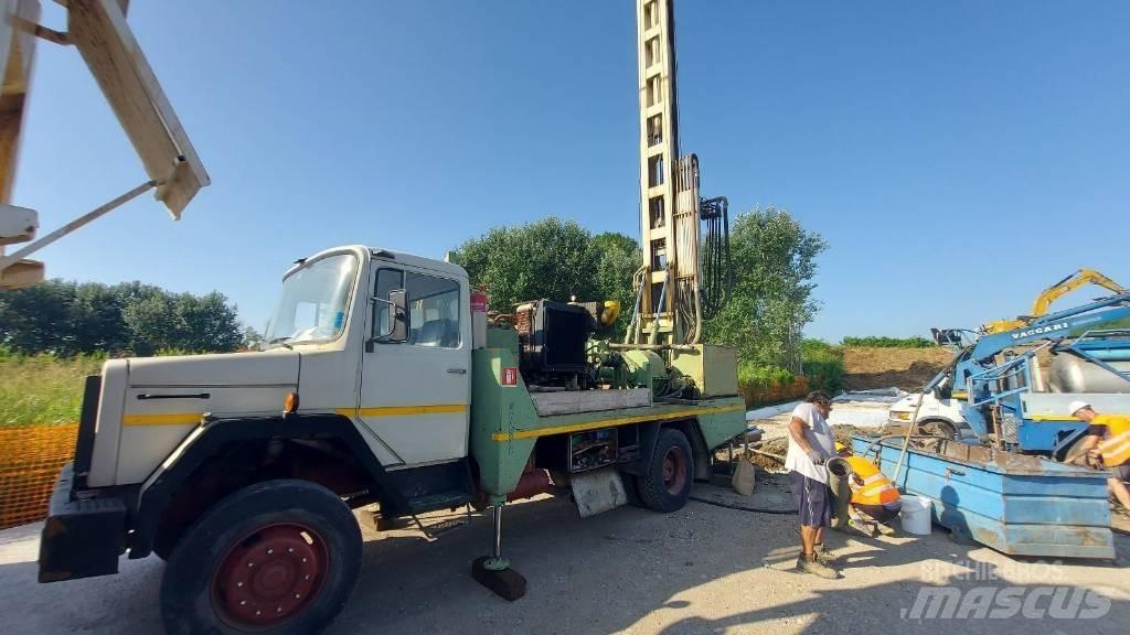 Fraste FS300 Altra macchina per perforazione