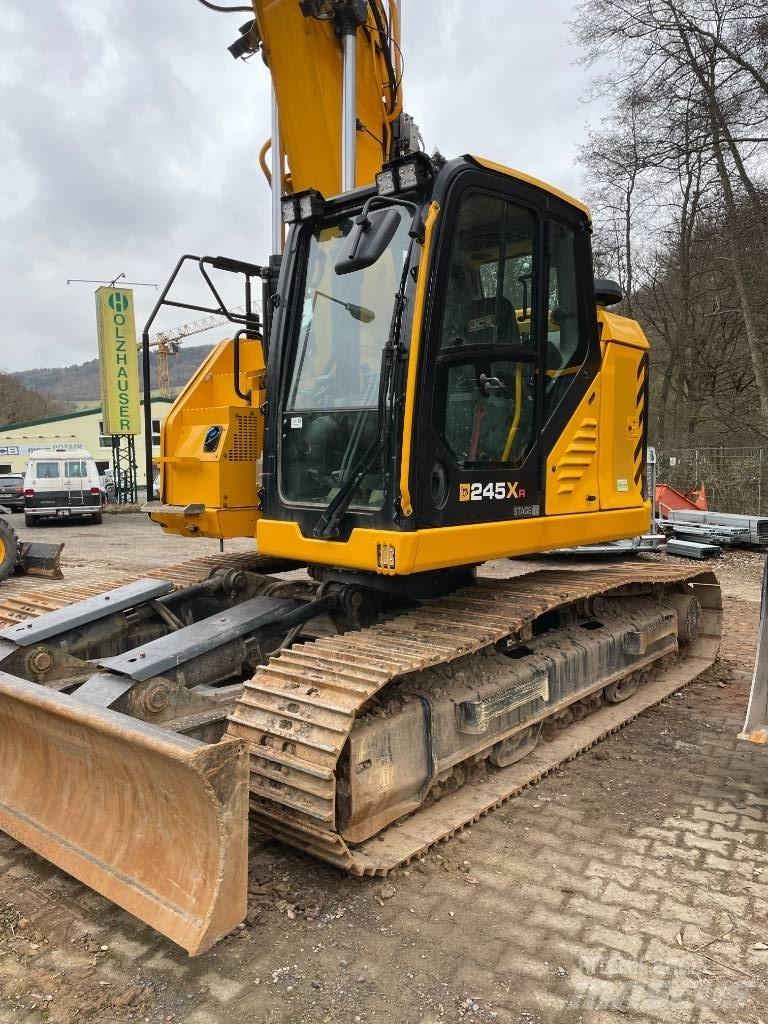 JCB 245 XR Escavatori cingolati