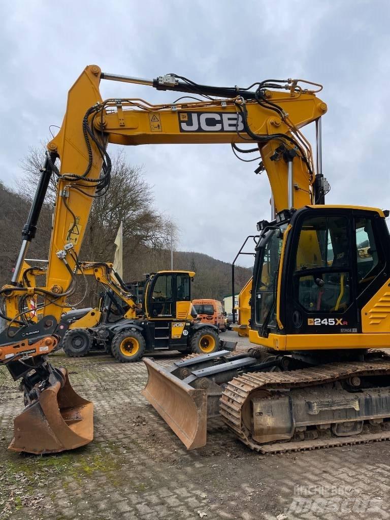JCB 245 XR Escavatori cingolati