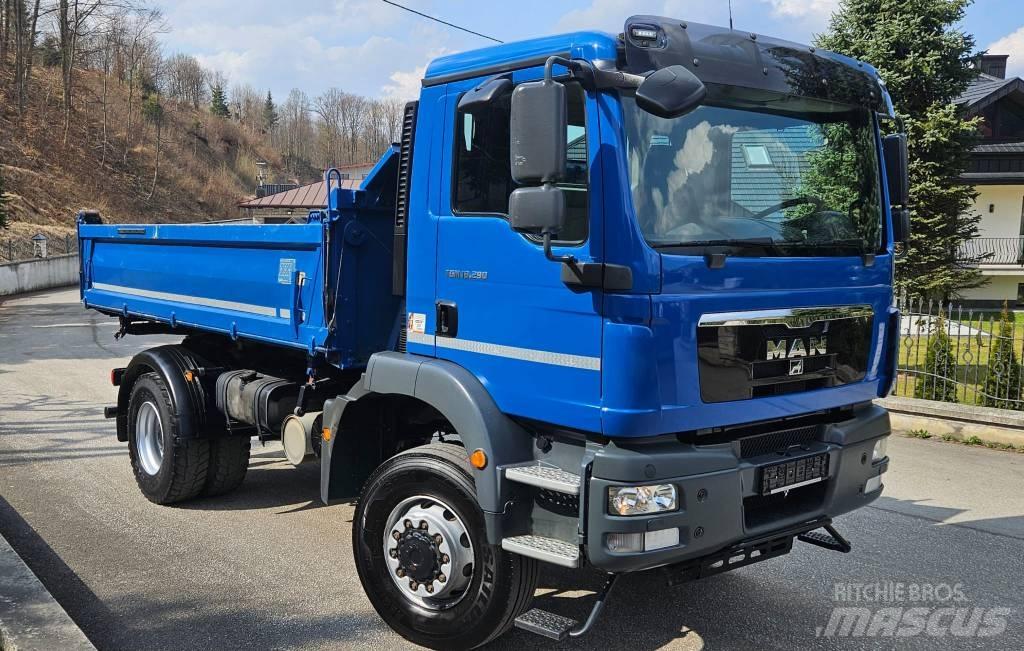 MAN TGM 18.290 4X4 Camion ribaltabili