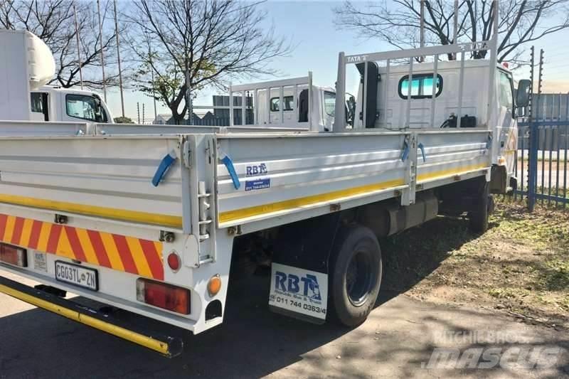 Tata LPT 813 Camion altro
