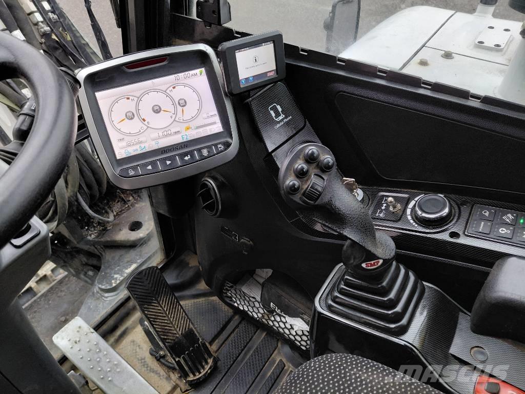 Bobcat E 57 W Escavatori gommati