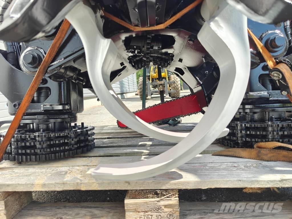 Komatsu C 93 Decespugliatrici e trinciatrici idrauliche