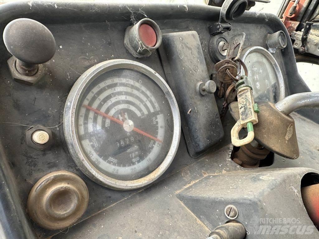 International 845 Trattori