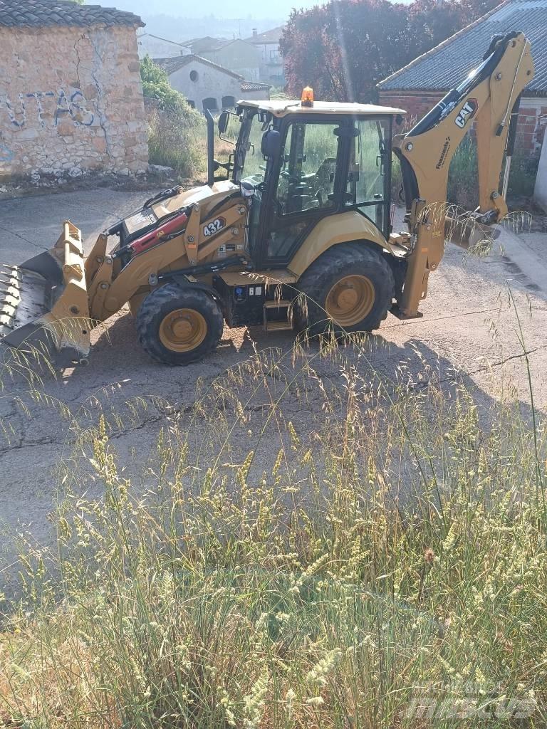 CAT 432 F Terne