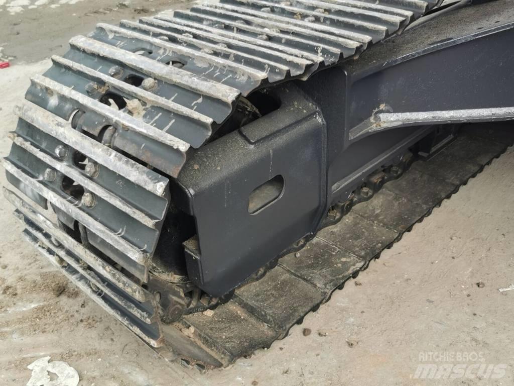 Doosan DX 225 LC Escavatori cingolati