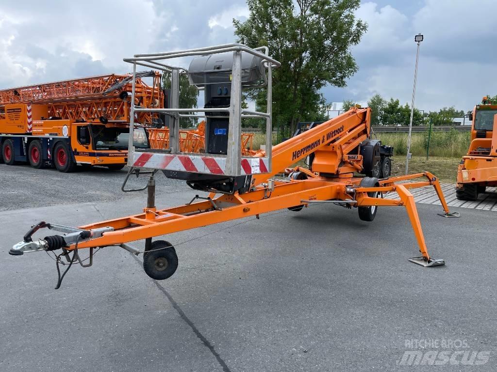 Dinolift 210 XT Piattaforme aeree su rimorchio