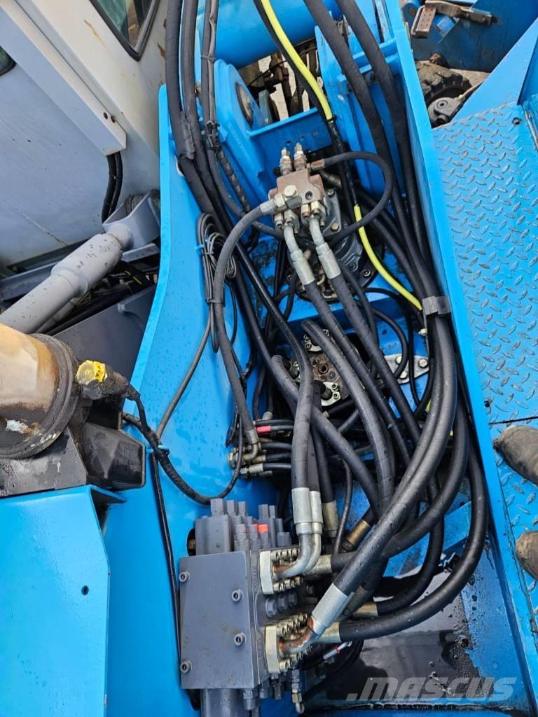 Fuchs MHL 320 D Movimentazione rifiuti