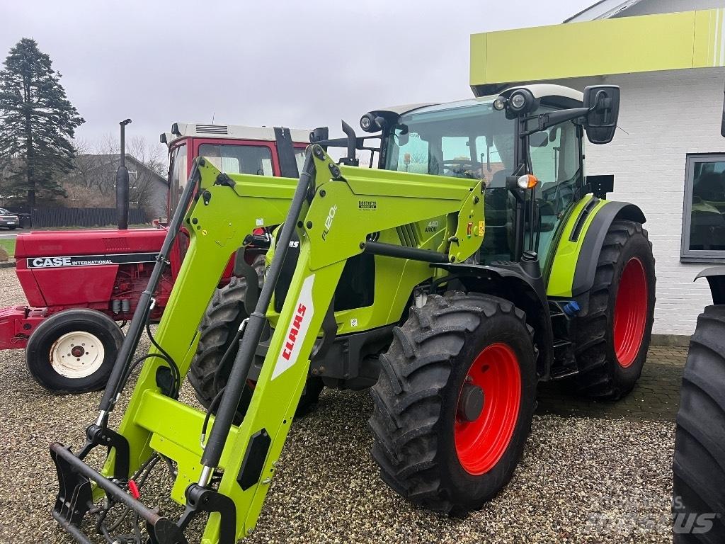 CLAAS Arion 440 CIS Trattori