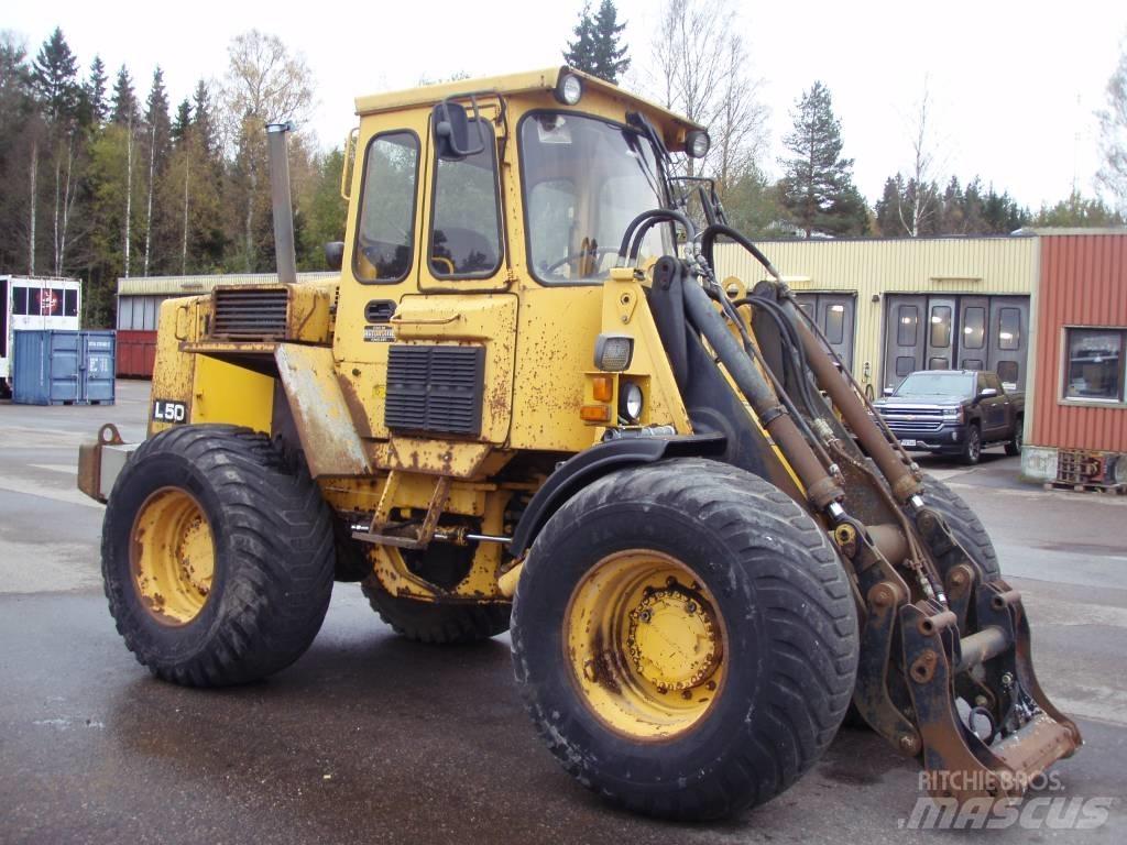Volvo BM L 50 Pale gommate