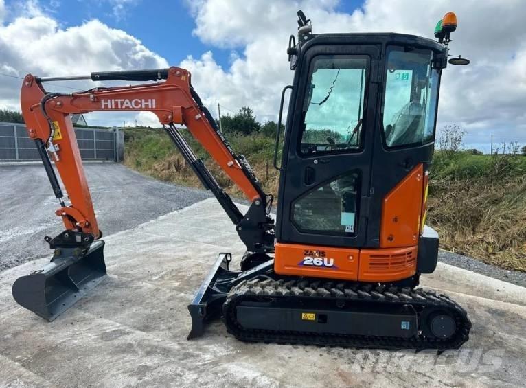 Hitachi Zaxis 26 U Miniescavatori