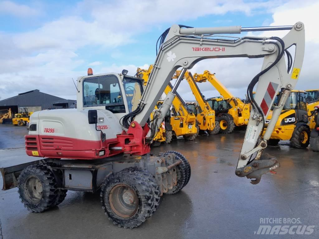 Takeuchi TB 295 W Escavatori gommati