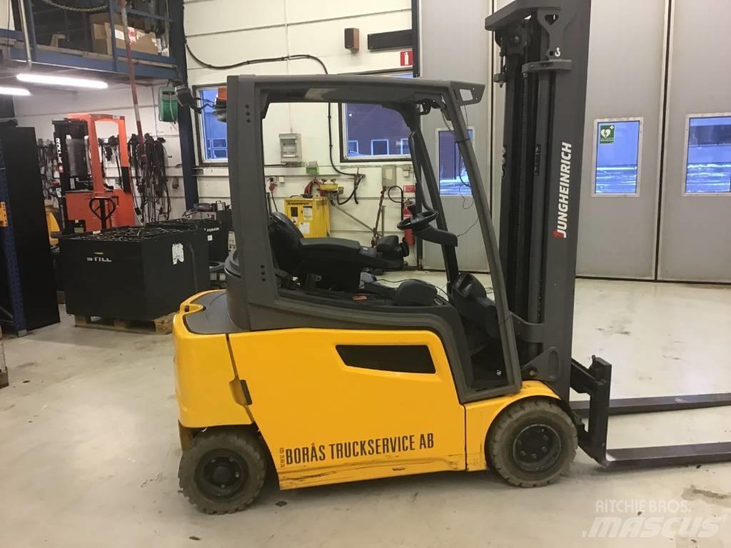 Jungheinrich EFG 320 Carrelli elevatori elettrici